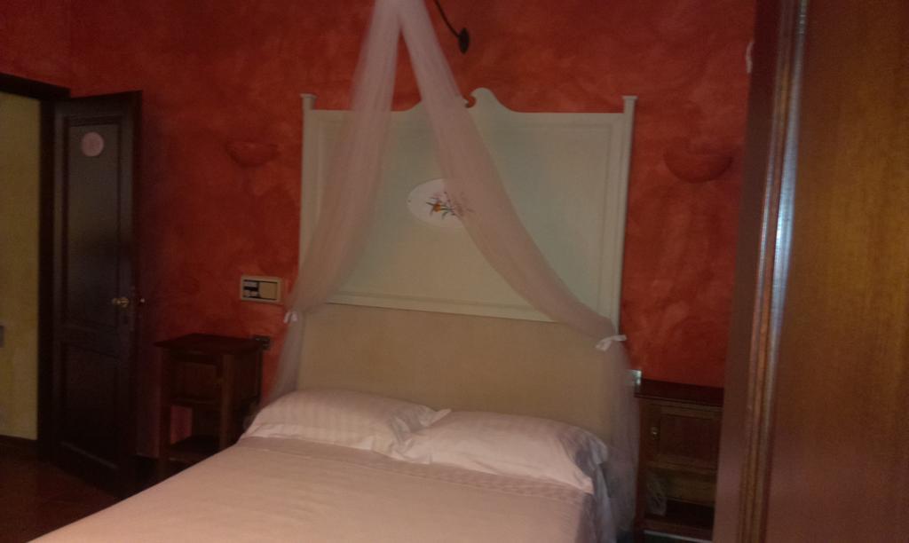 La Locanda Della Ribollita Chiusi Chambre photo